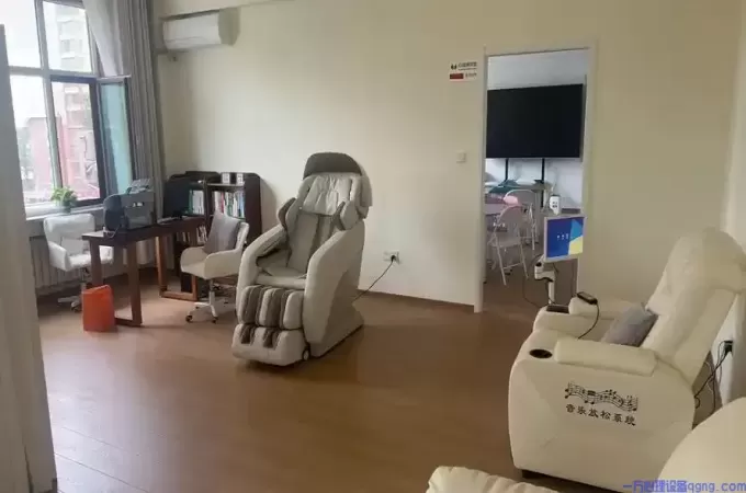 打造专业心理咨询室，心理测评系统搭配心理沙盘、音乐放松椅缺一不可